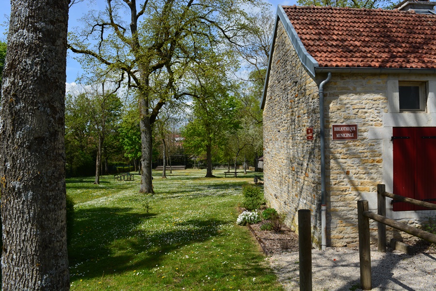 Vue du parc depuis la bibliothèque